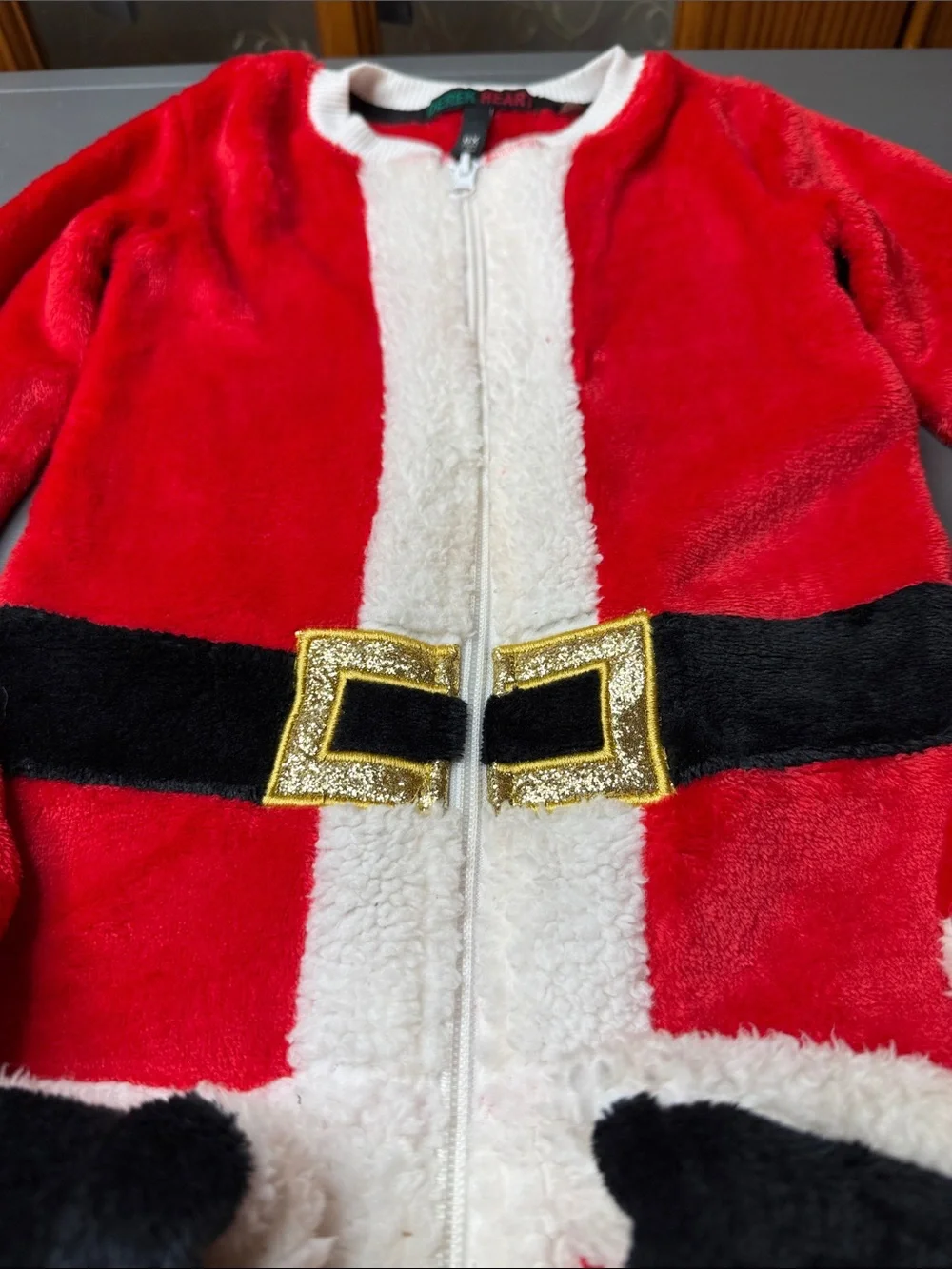 🎅🏻 Kid’s Santa, Fleece Onesie. Size: 6X